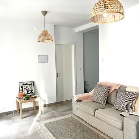 Easy Nerja Flat Lägenhet Exteriör bild